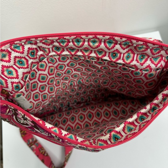 Vera Bradley Pink Paisley Cross Body Purse - Picture 8 of 11